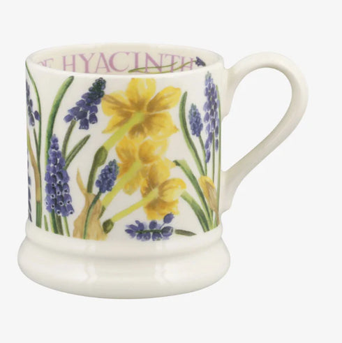 Tete-A-Tete Grape Hyacinth 1/2 Pint Mug